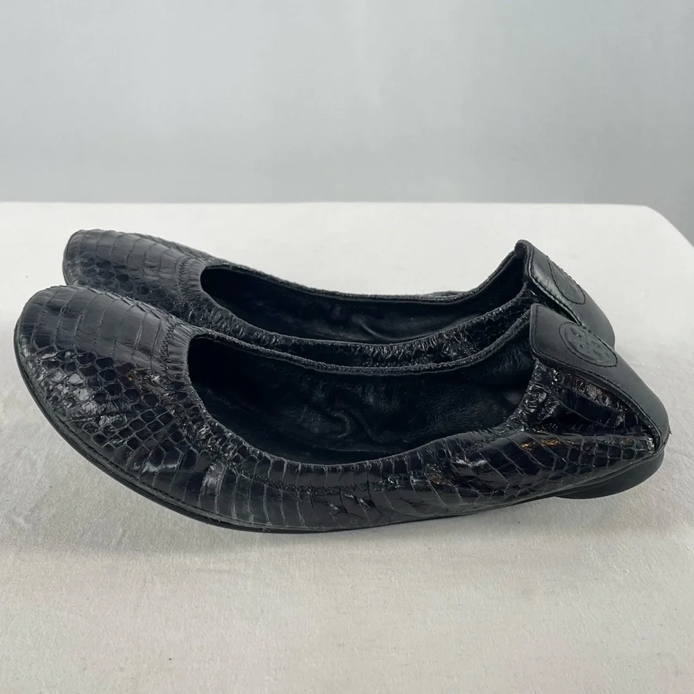 Tory Burch Snakeskin Embossed Leather Ballet Slipper Flat in Black Size 7
